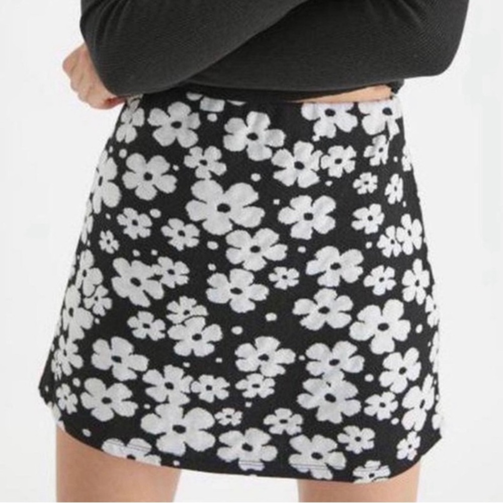 urban outfitters black and white floral mod skirt